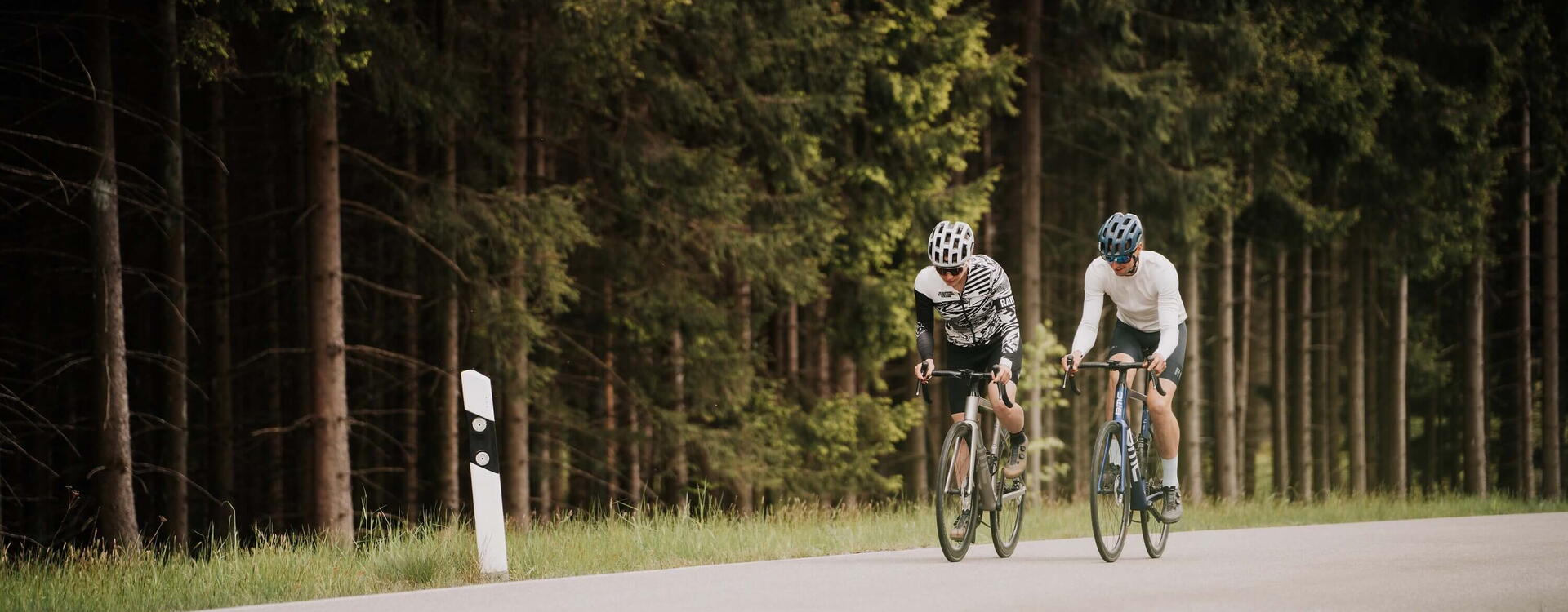 Rennradfahrer auf dem Weg nach Morbach