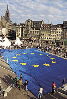 Rassemblement de jeunes Europens place Kleber  Strasbourg - Photo Ville de Strasbourg